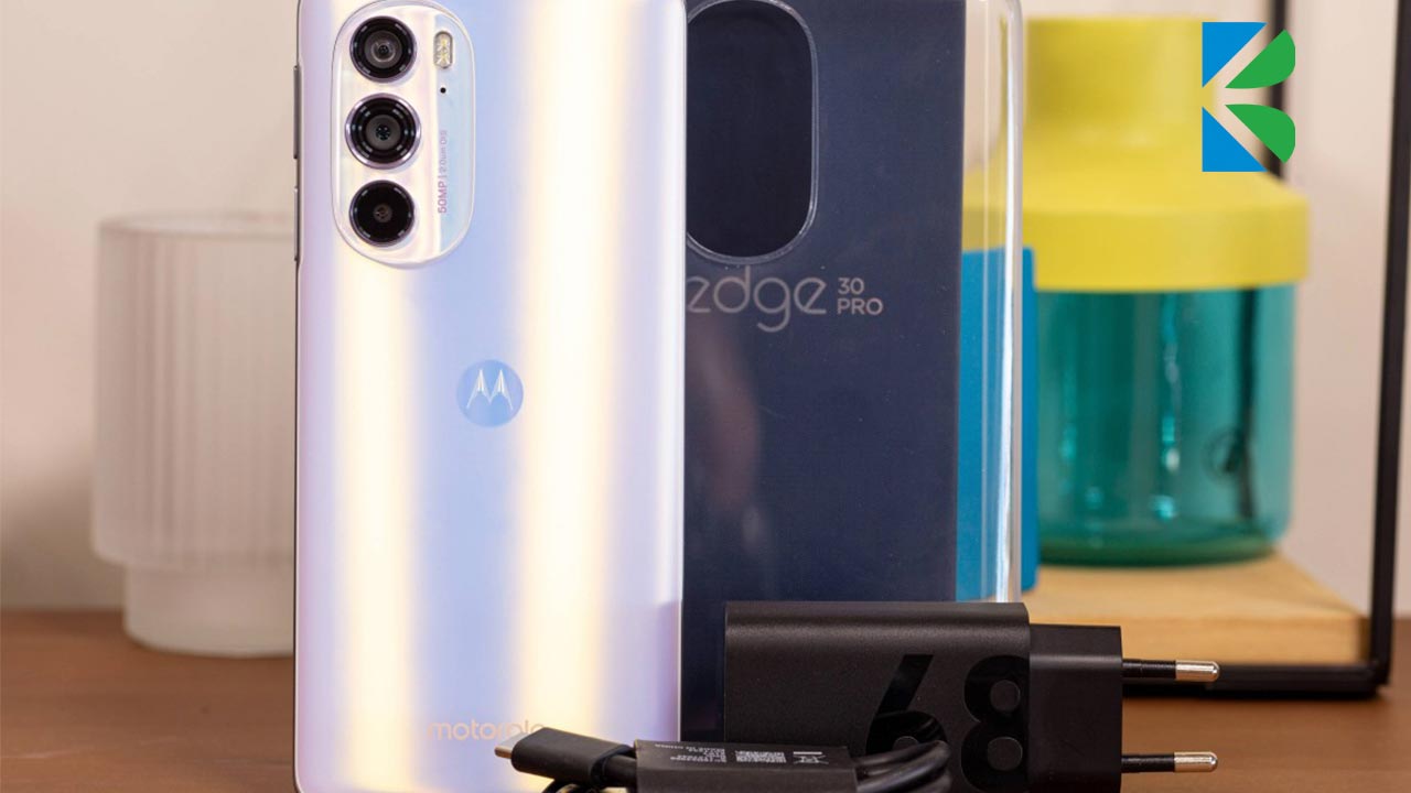 گوشی موتورولا مدل Edge 30 Pro 5G با ظرفیت 256/12GB دو سیم کارت گوشی موتورولا مدل Edge 30 Pro 5G با ظرفیت 256/12GB دو سیم کارت