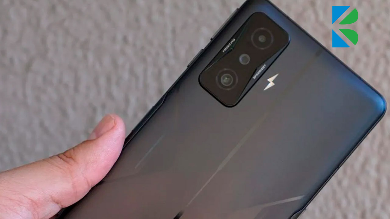 گوشی شیائومی Poco F4 GT (5G) با ظرفیت 128/8GB دو سیم کارت (پک و رام گلوبال)